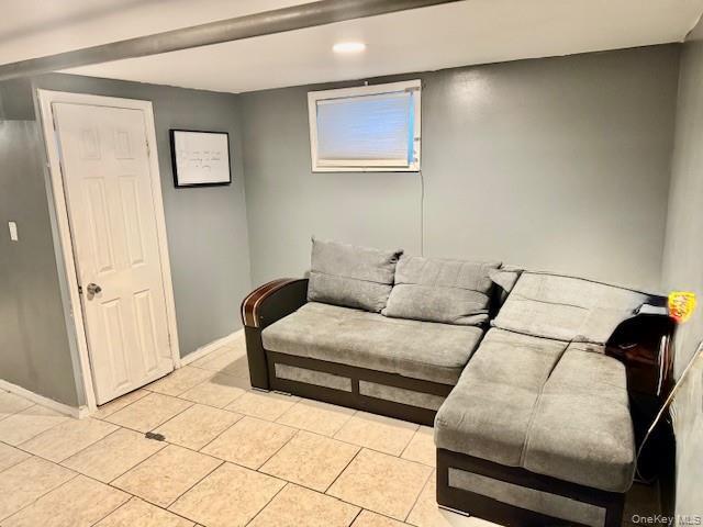 Building Photo - 113-17 209th St