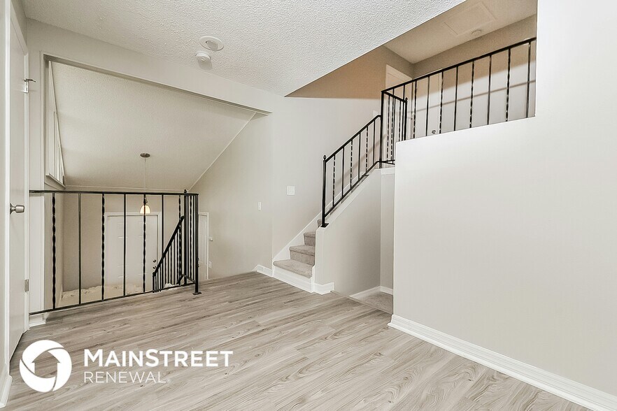 Building Photo - 2902 Ripplewood Dr