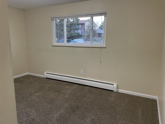 Building Photo - 18208 W 3rd Pl, Apt 1