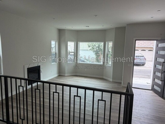 Building Photo - 7420 Valaho Ln