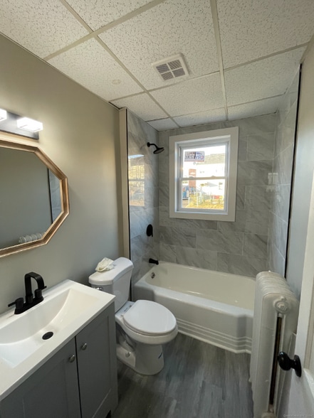 Building Photo - 177 South St