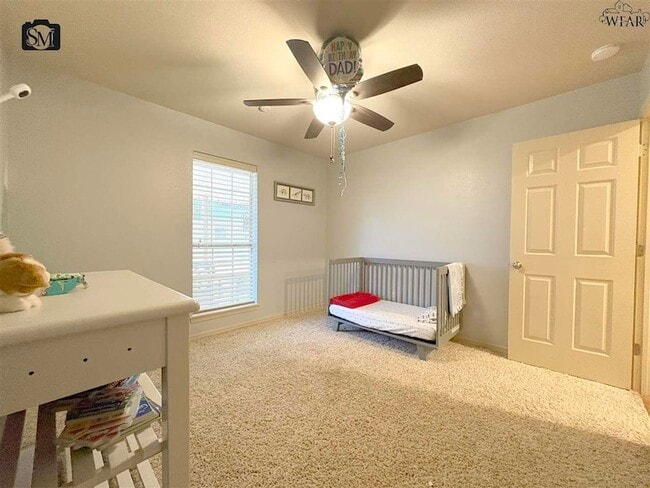 Building Photo - 4801 Shenandoah Dr