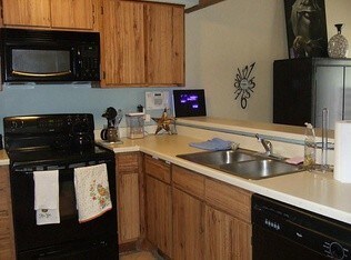 Versatile Modern Kitchen - 3172 Windchase Blvd