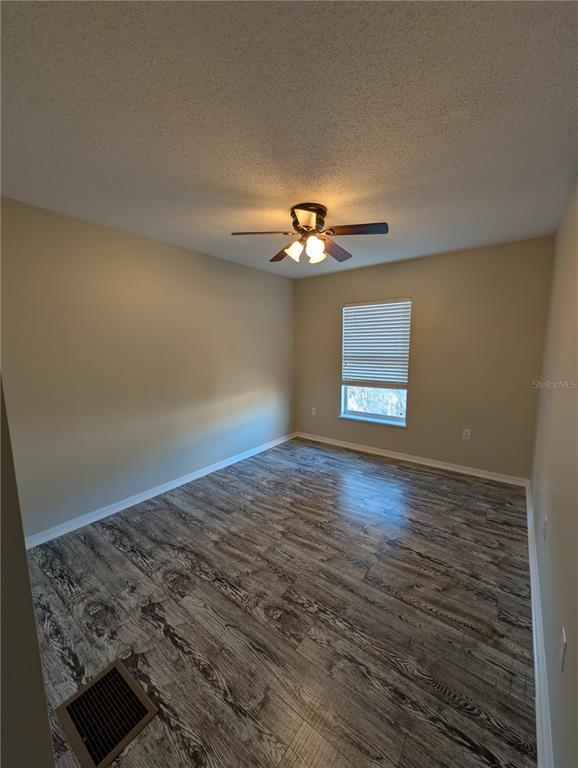 Building Photo - 4630 Ashburn Square Dr