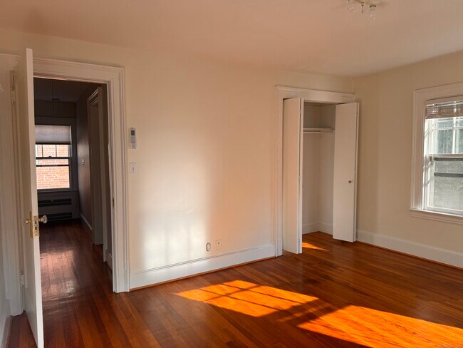 Building Photo - 65 Spring Garden St