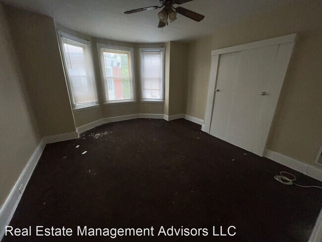 Building Photo - 3 br, 1 bath House - 1332 N Wanamaker St.