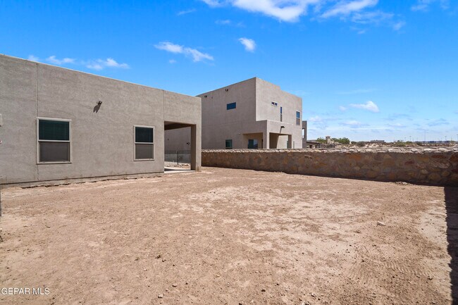 Building Photo - 932 Texas Madrone Dr