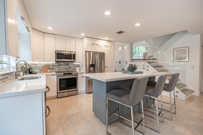 Building Photo - 18004 SW 20th St