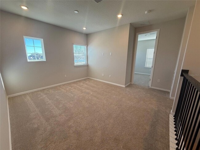 Building Photo - 16446 Lone Oak Cir