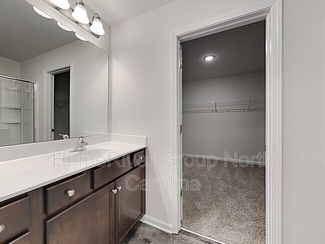 Building Photo - 746 Pointe Andrews Drive