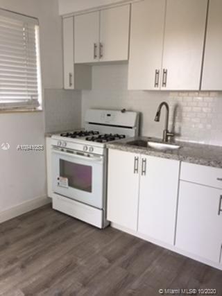 Building Photo - 4172 Chase Ave