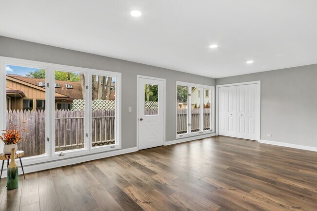 Building Photo - 179 S Alleghany Rd