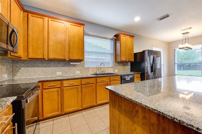 Building Photo - 7014 Marble Springs Dr