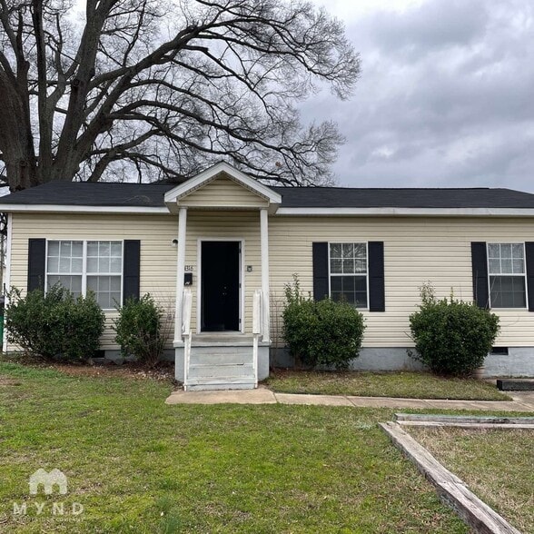 Primary Photo - 4316 Hovis Rd