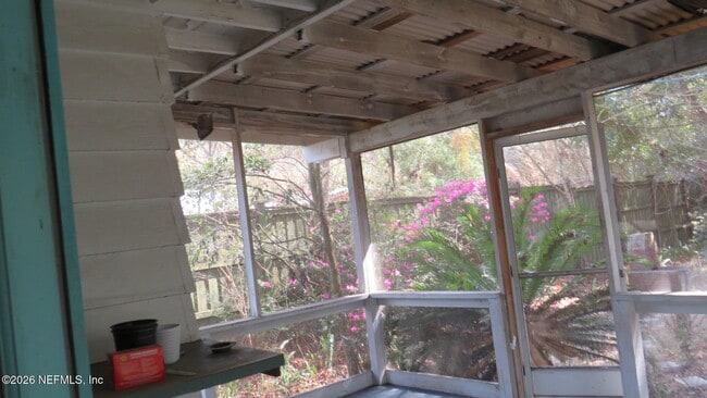 Building Photo - 4566 Plymouth St