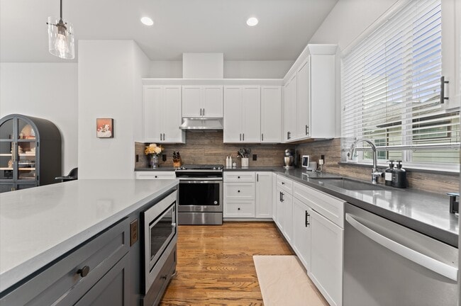 Building Photo - 311 Eado Park Cir