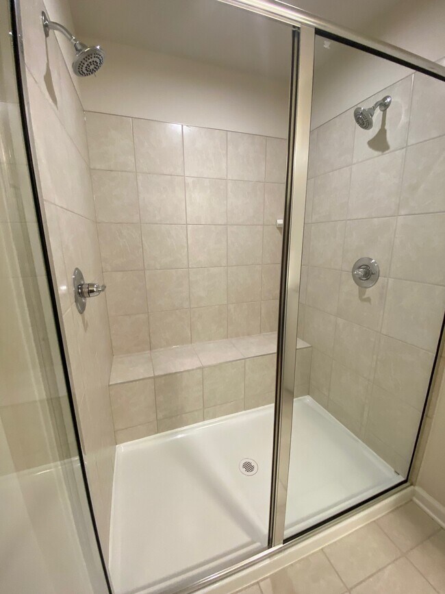 Building Photo - 126 Bicameral Ln