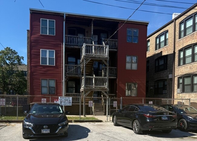 Building Photo - 6737 S East End Ave