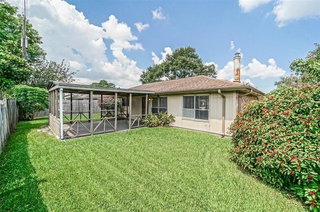Building Photo - 9746 Dover Hill Rd
