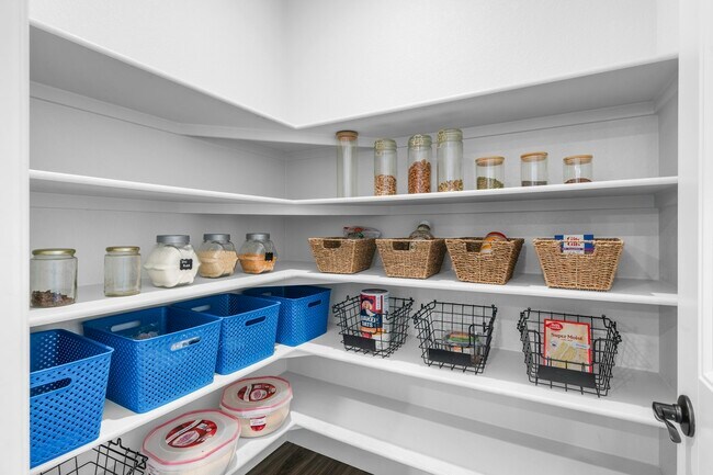 Building Photo - 13516 Waterthrush St