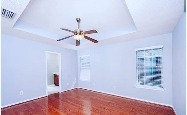 Building Photo - 21565 Palmer Ct