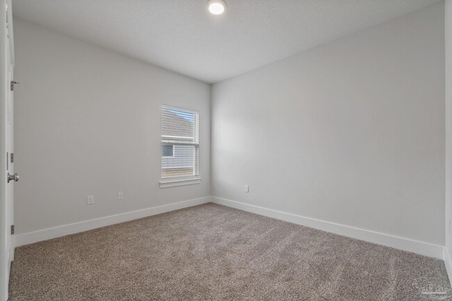 Building Photo - 6616 Forest Bay Ave