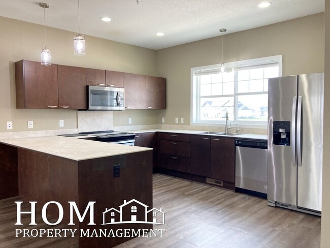 Building Photo - 3021 Bluestem Trl