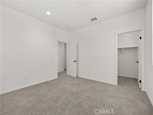 Building Photo - 27448 Pioneer Ct