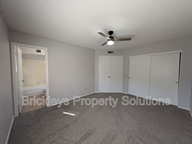 Building Photo - 5135 W Boston Way S