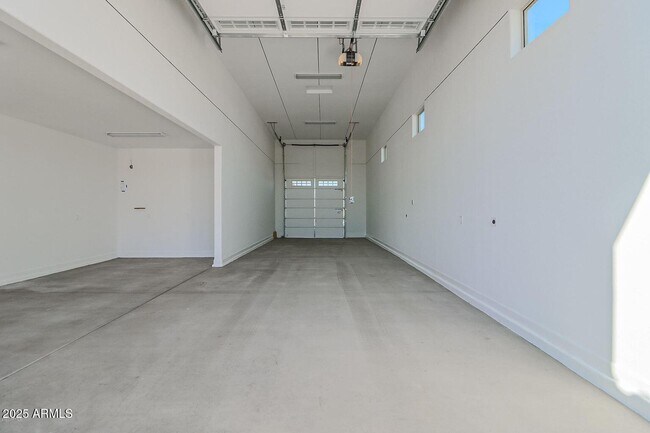 Building Photo - 24202 N 170th Ln