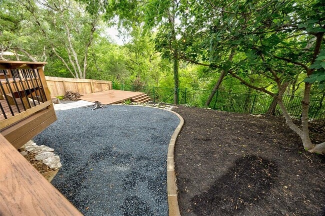 Building Photo - 4033 Canyon Glen Cir