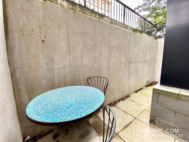 Building Photo - 1634 14th St NW