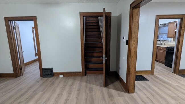 Building Photo - Welcome to this newly renovated gem located in the heart of North Canton