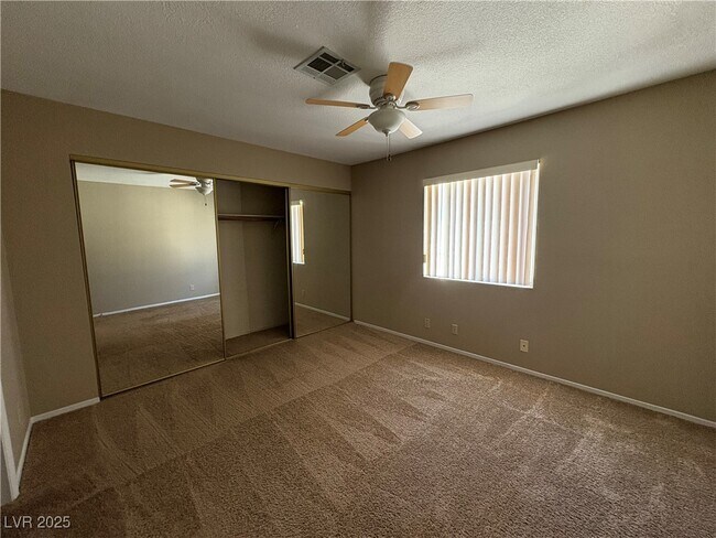 Building Photo - 937 Falconhead Ln