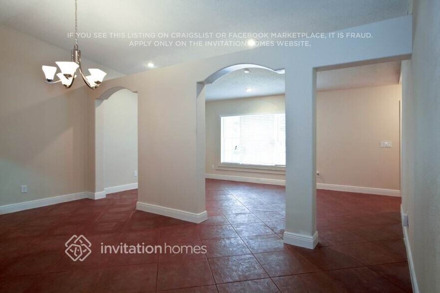 Building Photo - 14224 SW 111th Ln