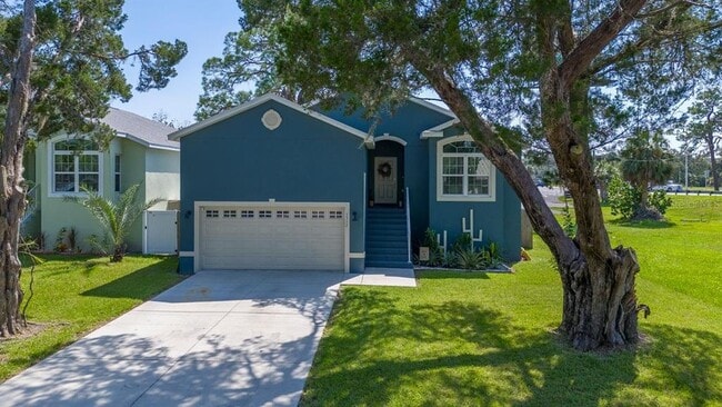 Building Photo - 5352 Cotee River Dr