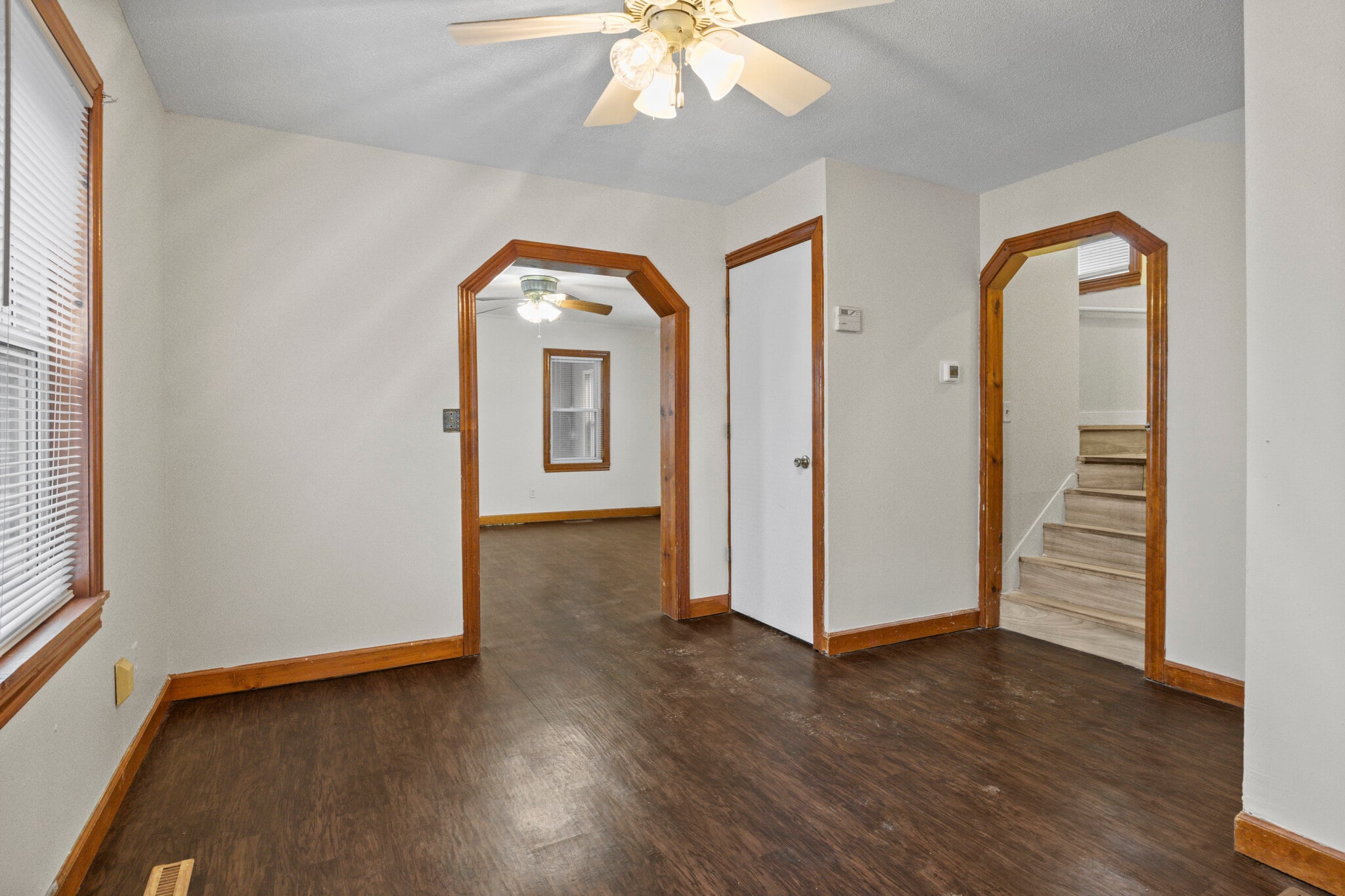 Building Photo - 2219 S Elm St