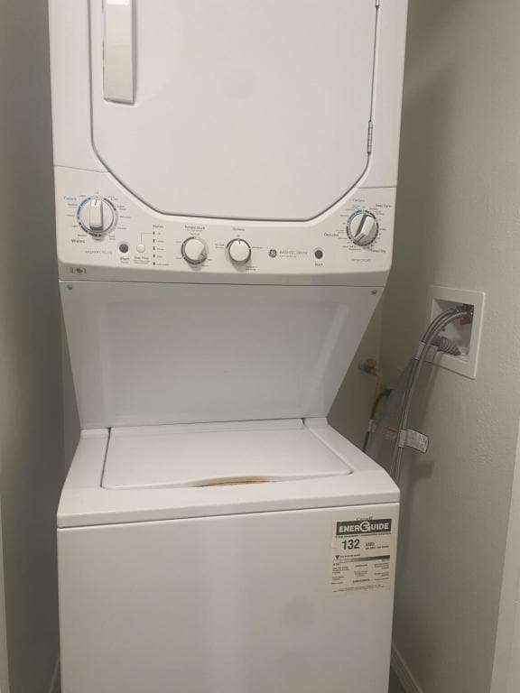 Building Photo - 310 W McCoy Ln