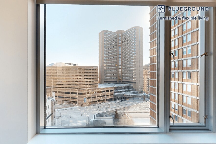 Building Photo - 77 Exeter St