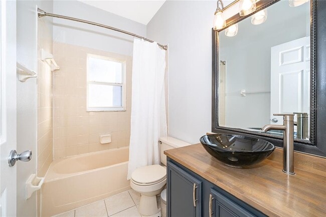 Building Photo - 2505 Aster Cove Ln