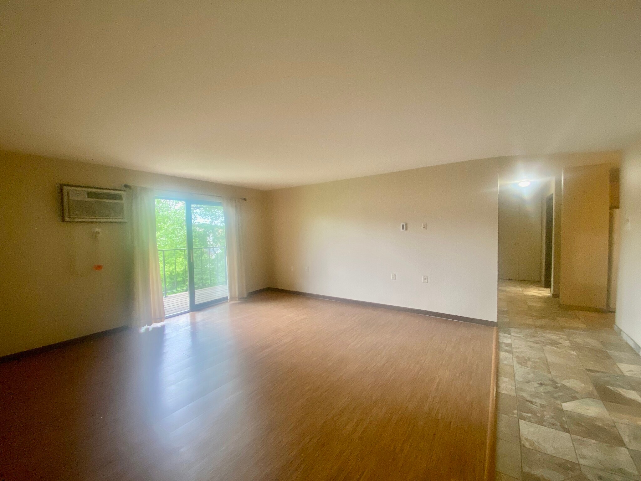 Building Photo - 5333 Brody Dr
