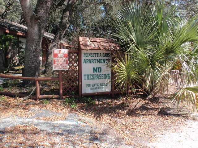 Primary Photo - 1776 Poinsettia Ave