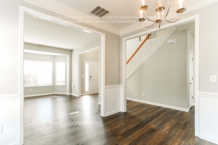 Building Photo - 5710 Falkirk Lane