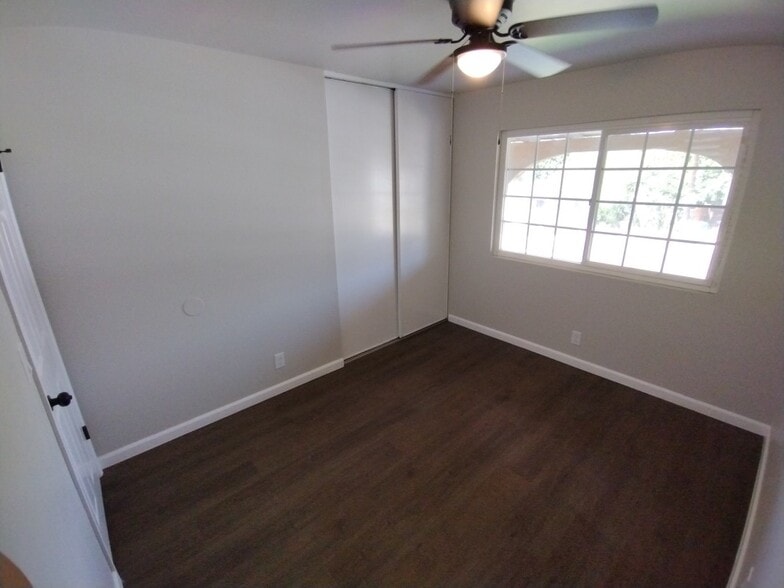 Bedroom 1 - 909 Galopago St