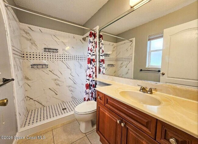 Building Photo - 3621 Tipperary Dr