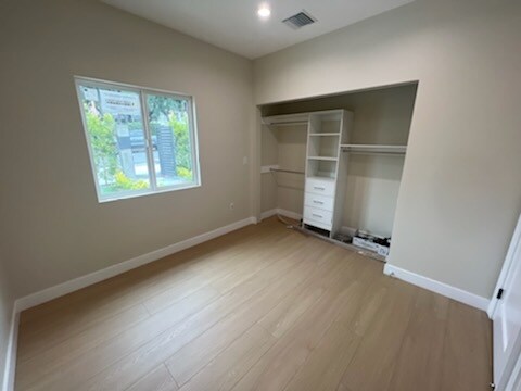 Building Photo - 6552 Olcott St