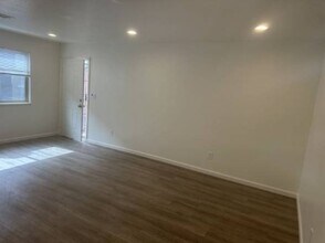 Building Photo - 2211 Leland Ct