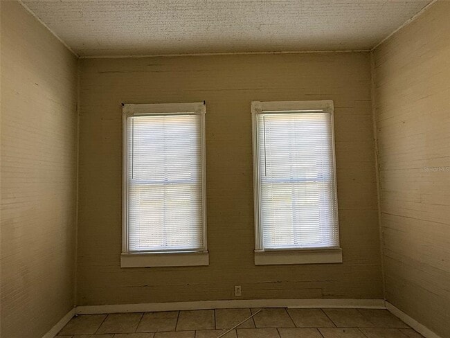 Building Photo - 2919 Sanchez St