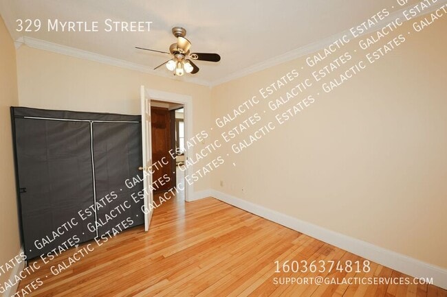 Building Photo - 329 Myrtle St