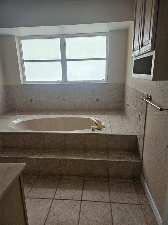 Building Photo - 26376 Villa Maria Dr